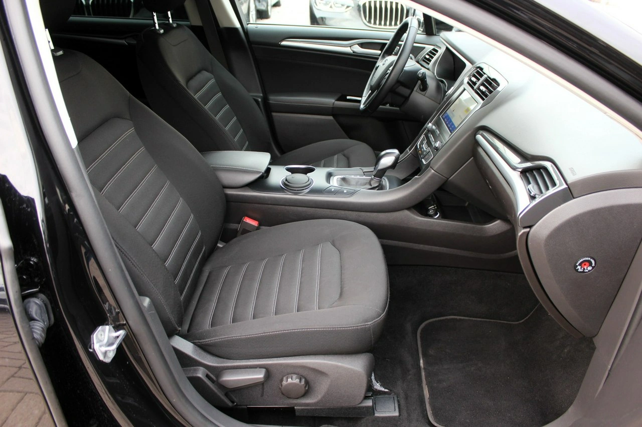 Ford Mondeo SW - Zdjęcie 8