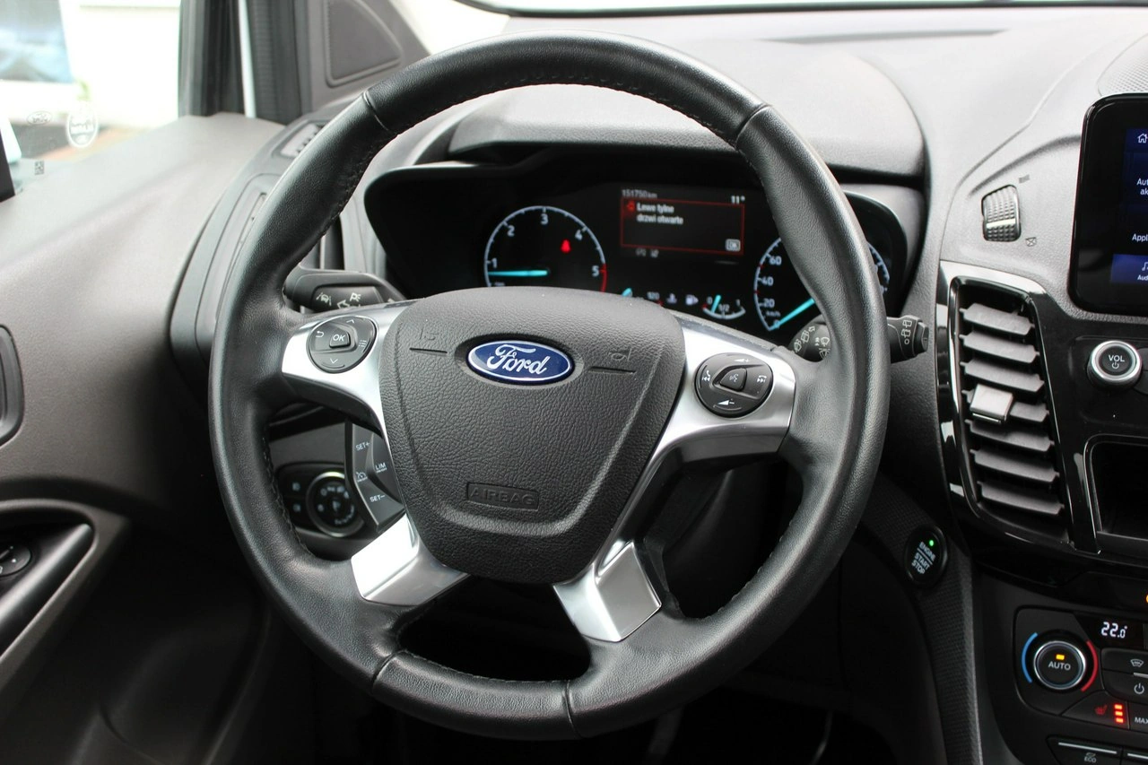 Ford Tourneo Connect - Zdjęcie 18
