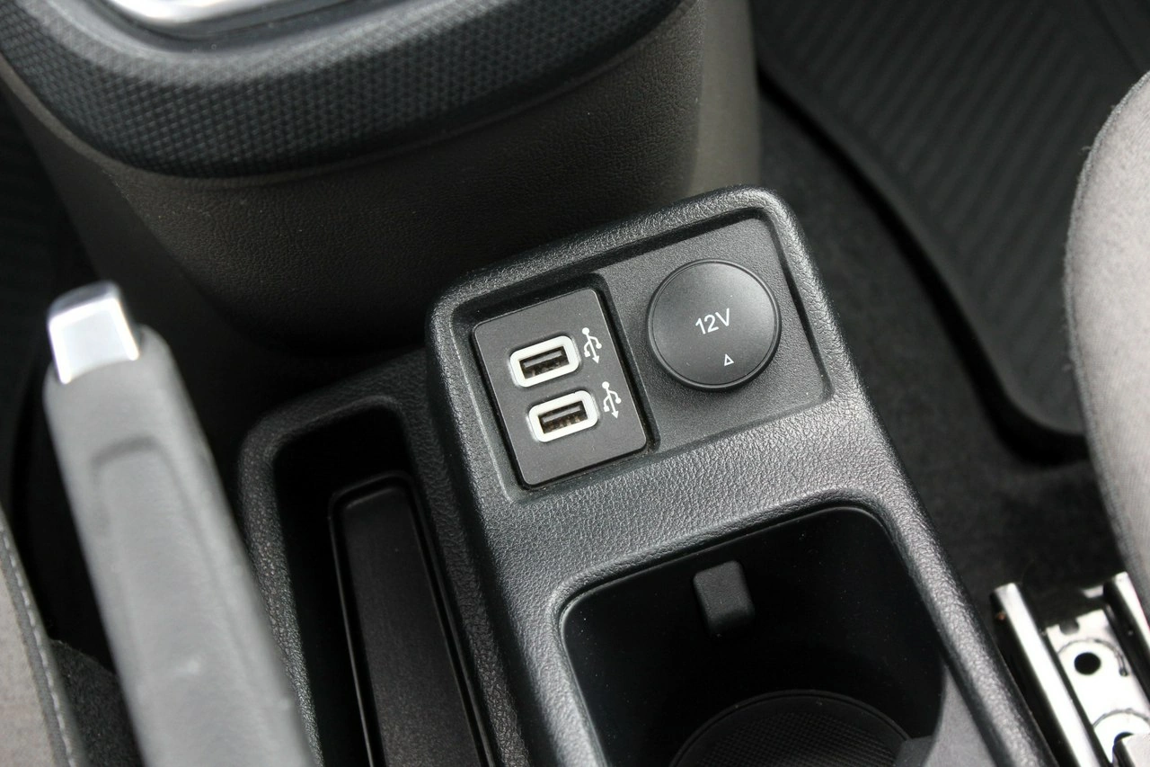 Ford Tourneo Connect - Zdjęcie 19