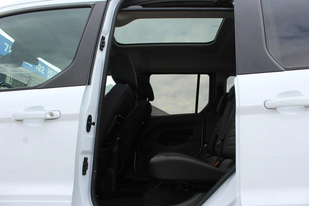 Ford Tourneo Connect - Zdjęcie 21