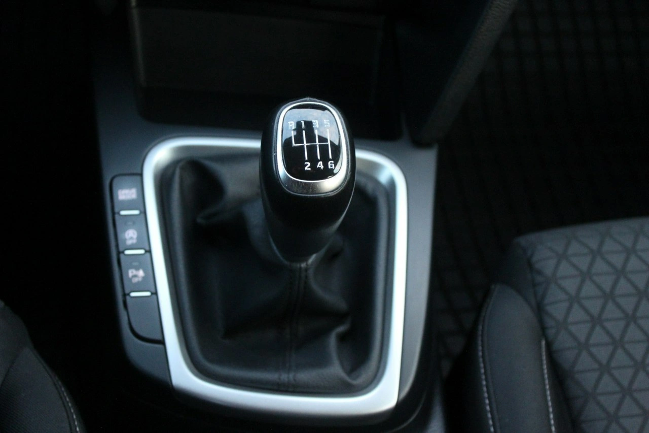 Kia Ceed - Zdjęcie 16