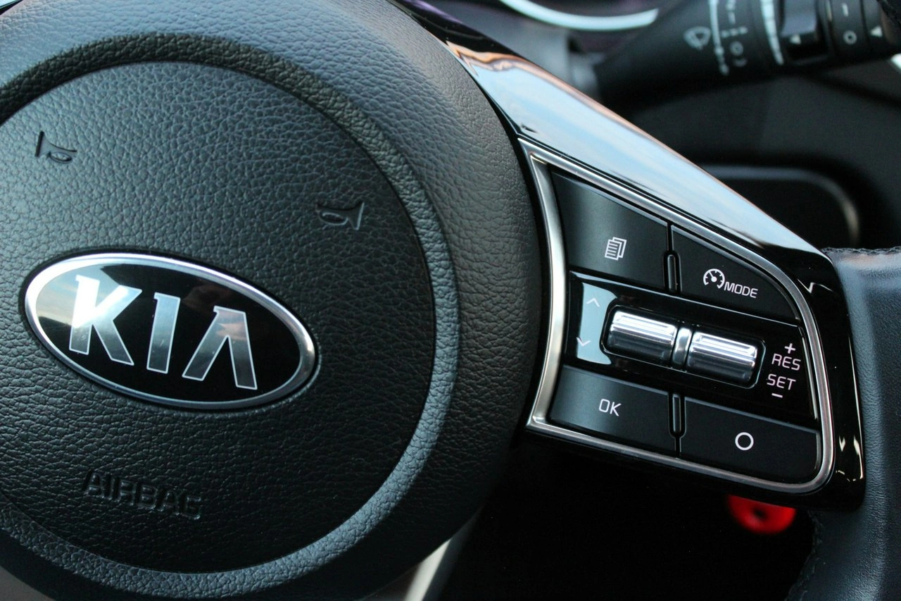 Kia Ceed - Zdjęcie 18