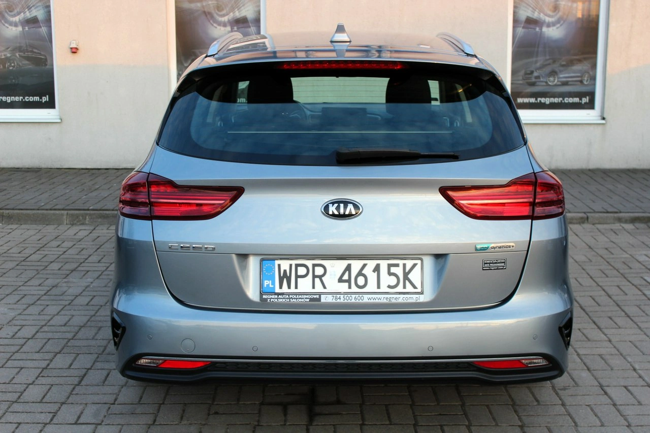Kia Ceed - Zdjęcie 4
