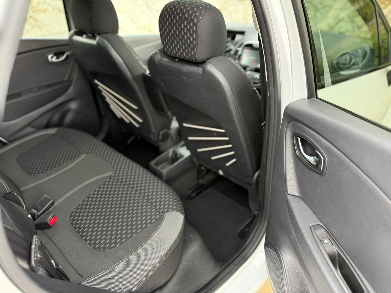 Renault Captur - Zdjęcie 15