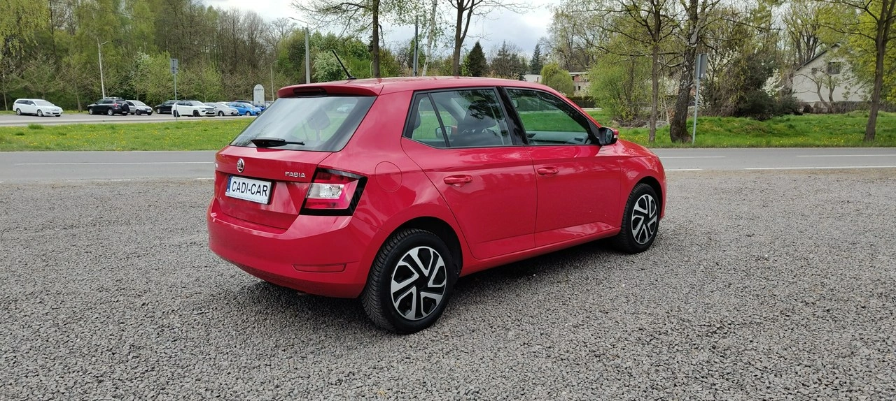 Skoda Fabia - Zdjęcie 3
