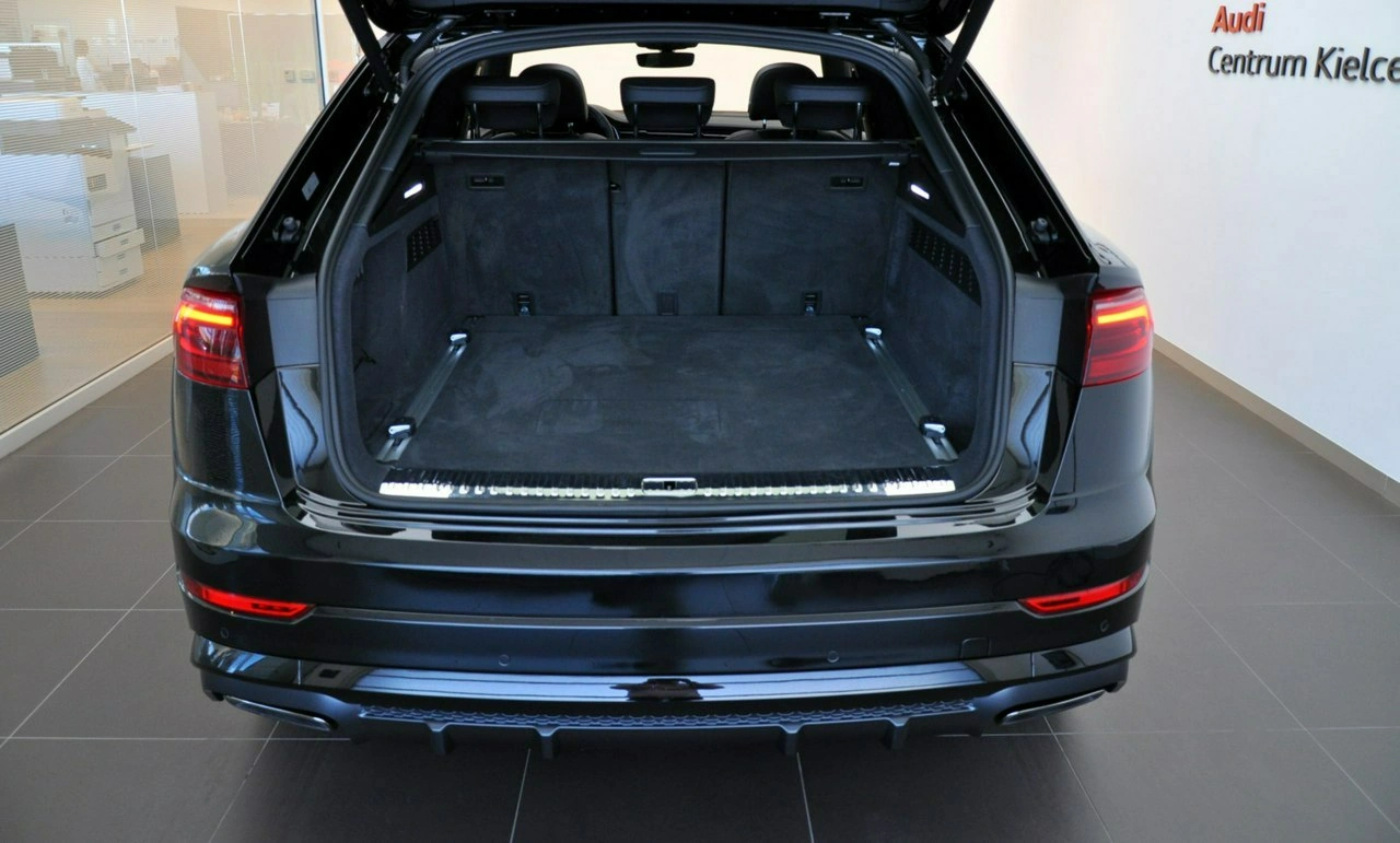 Audi Q8 - Zdjęcie 12