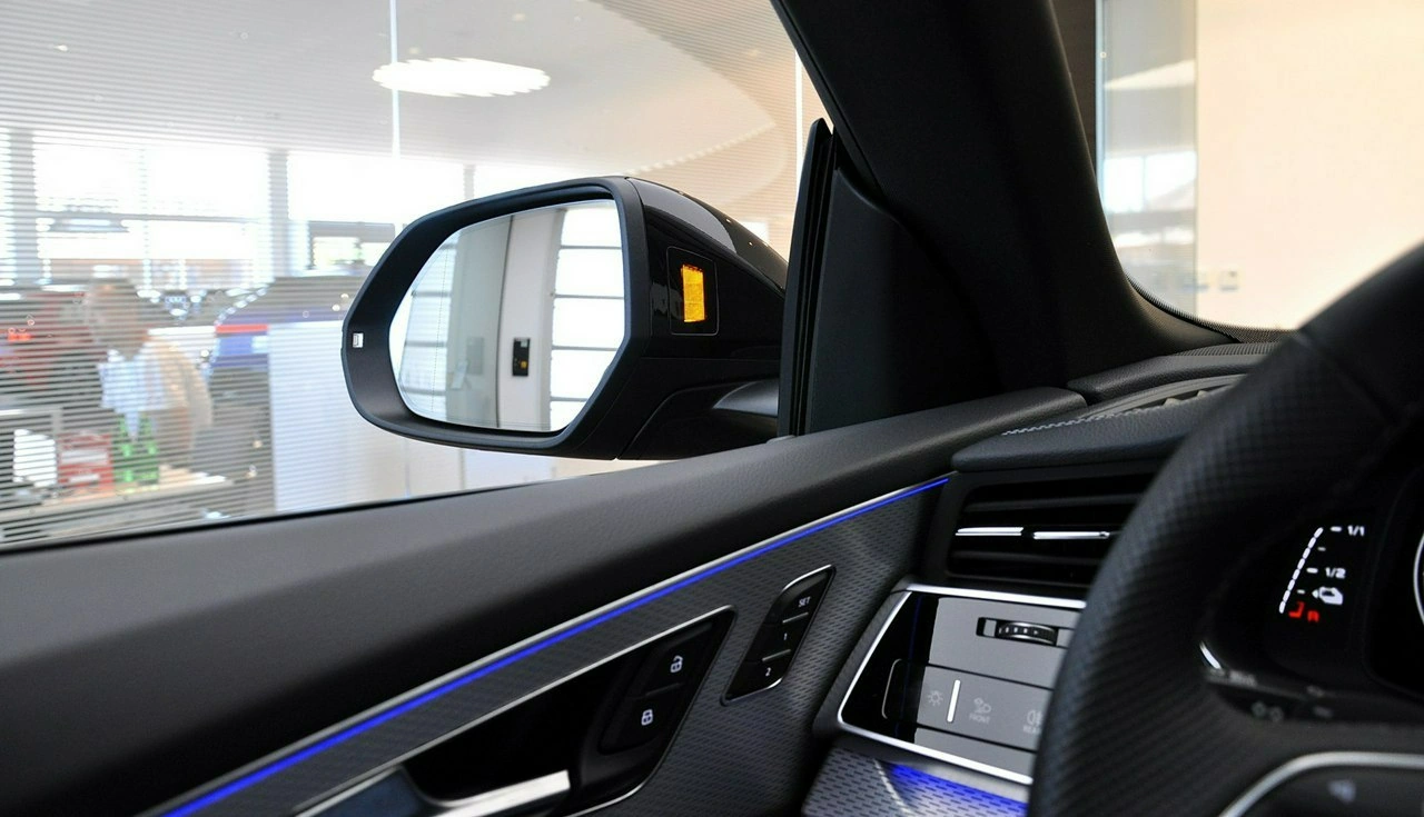 Audi Q8 - Zdjęcie 24