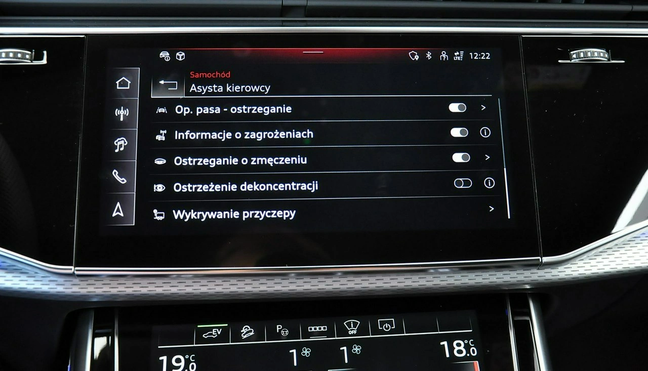 Audi Q8 - Zdjęcie 37