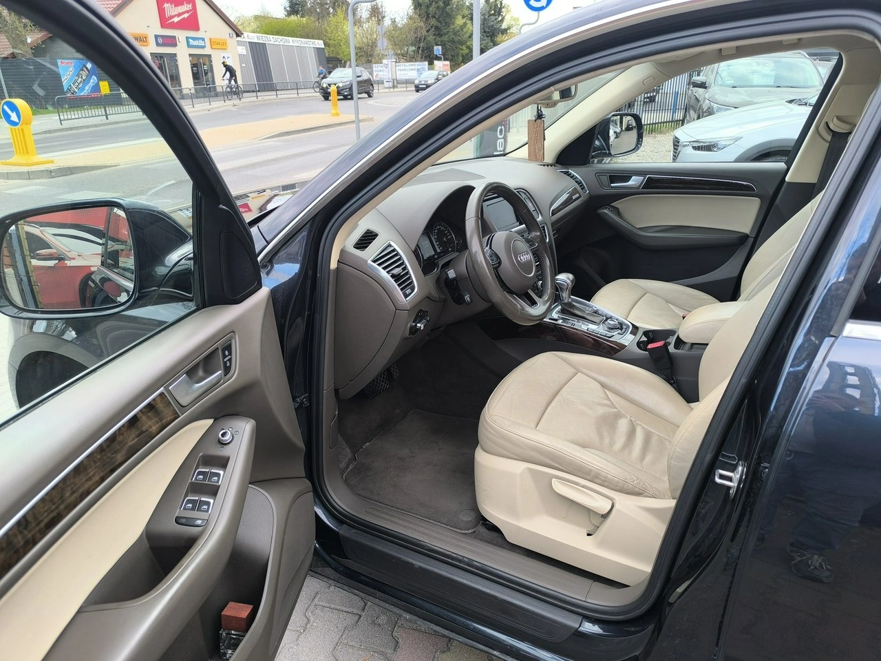 Audi Q5 - Zdjęcie 12