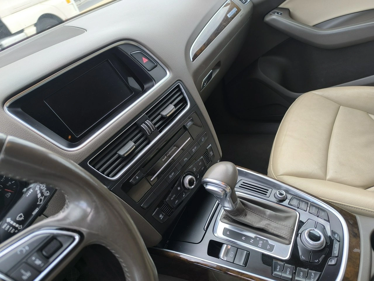 Audi Q5 - Zdjęcie 14