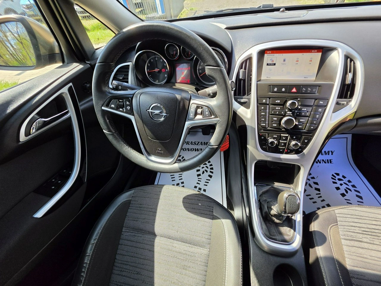 Opel Astra - Zdjęcie 20