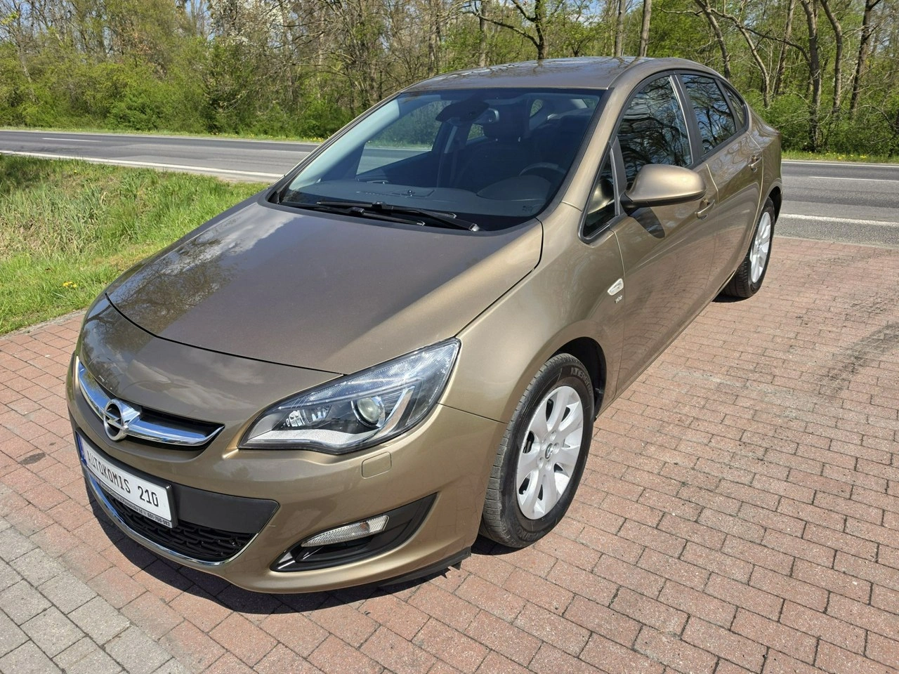 Opel Astra - Zdjęcie 1