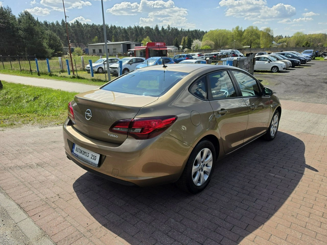 Opel Astra - Zdjęcie 6