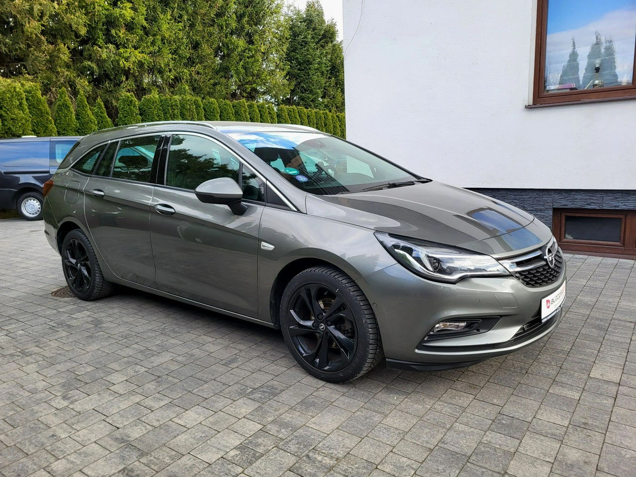 Opel Astra - Zdjęcie 3