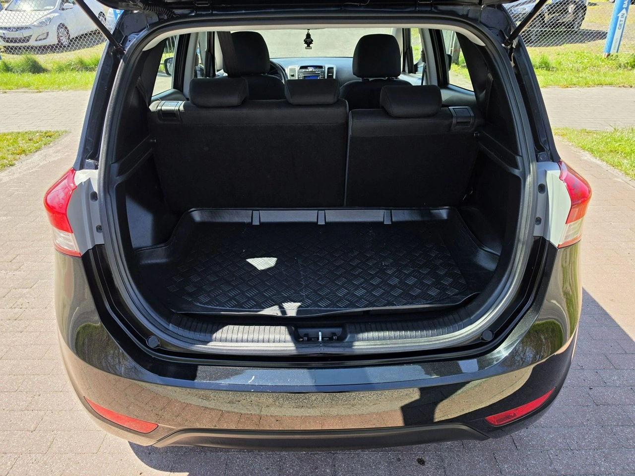 Hyundai ix20 - Zdjęcie 18