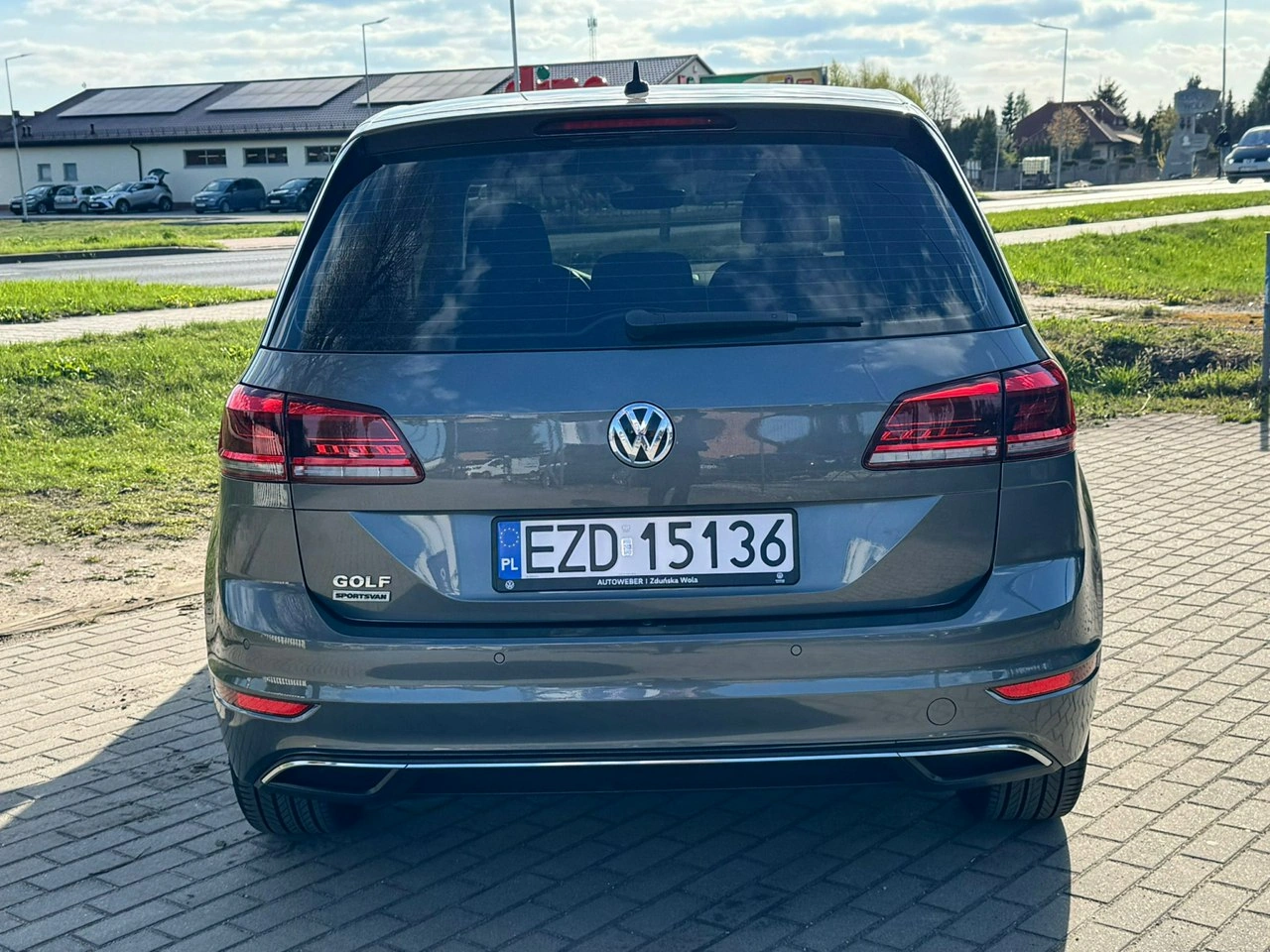 Volkswagen Golf Sportsvan - Zdjęcie 11