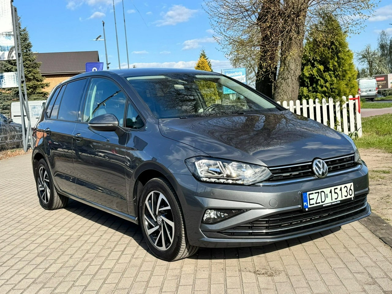 Volkswagen Golf Sportsvan - Zdjęcie 14