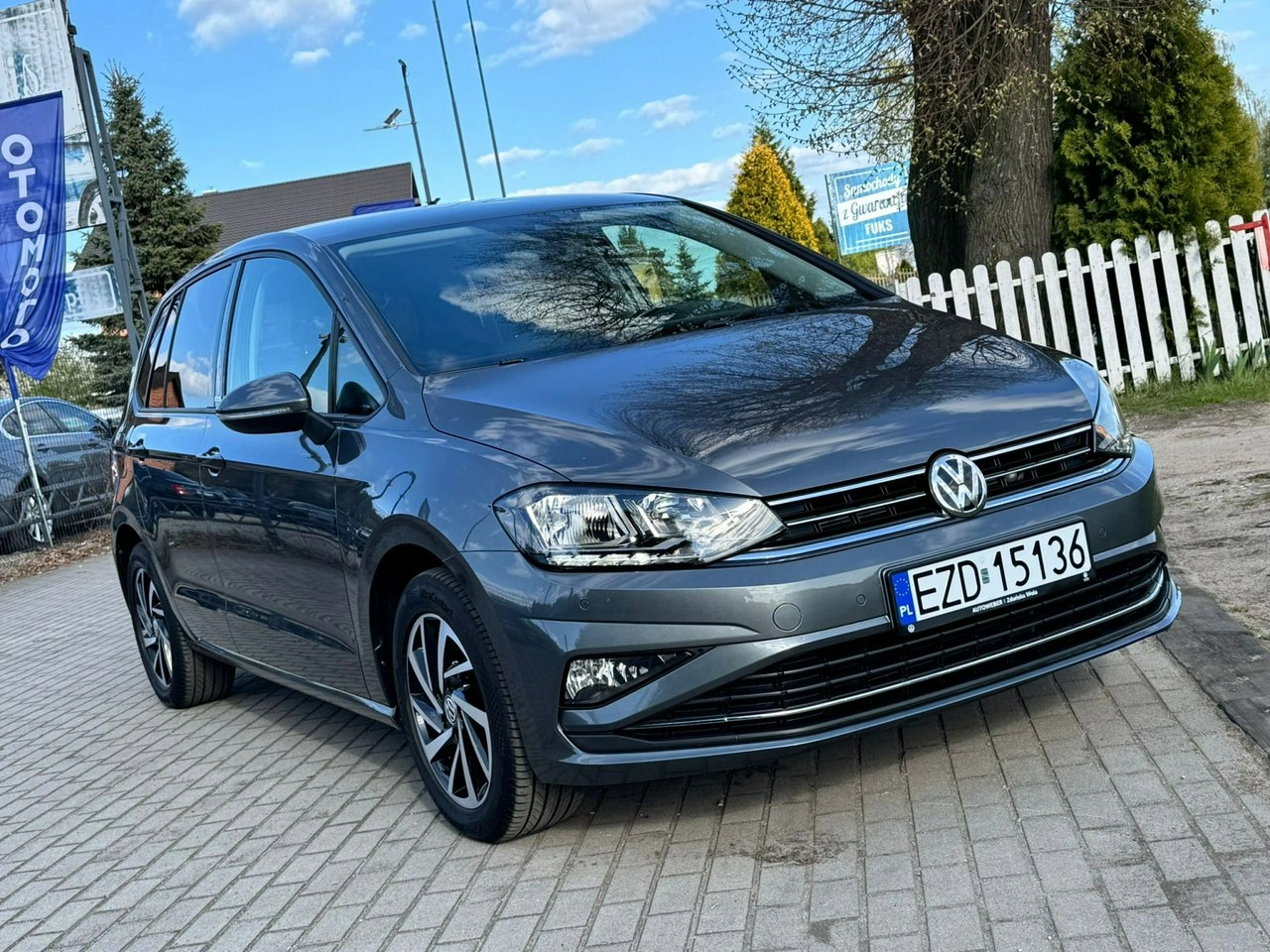 Volkswagen Golf Sportsvan - Zdjęcie 2