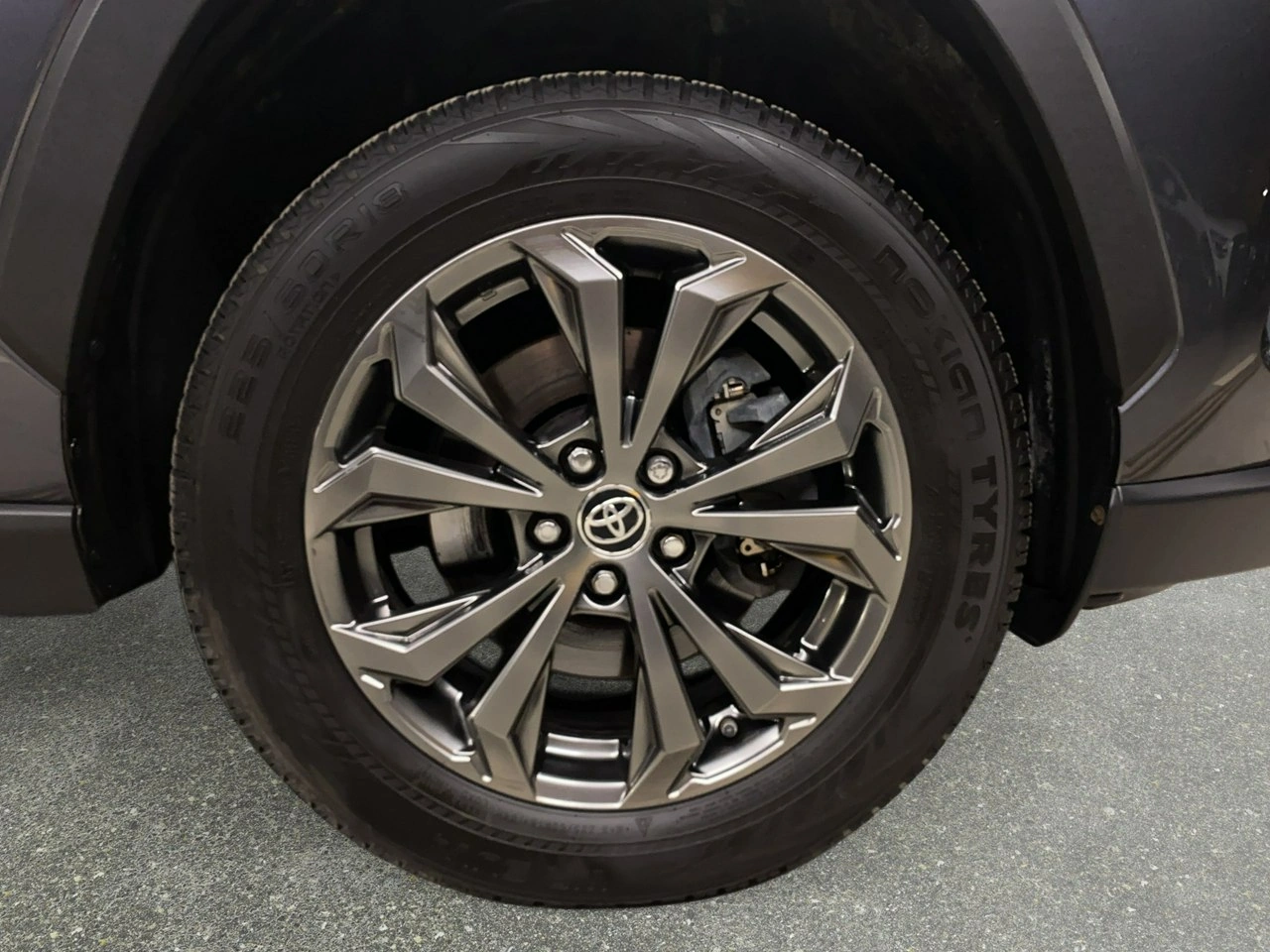 Toyota RAV-4 - Zdjęcie 9