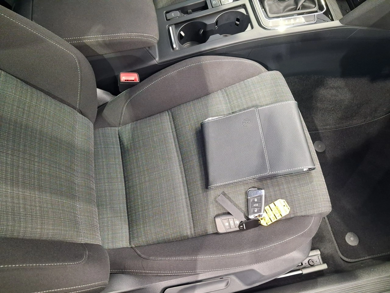 Volkswagen Passat Variant - Zdjęcie 8