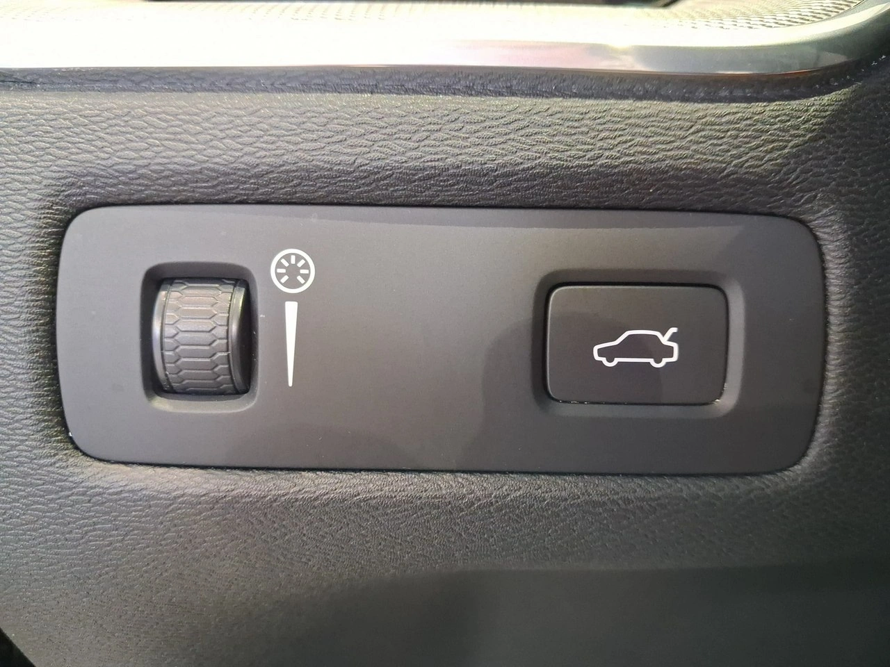 Volvo XC 60 - Zdjęcie 36