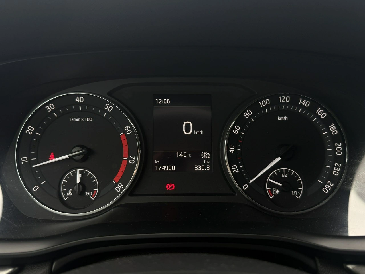 Skoda Octavia - Zdjęcie 12