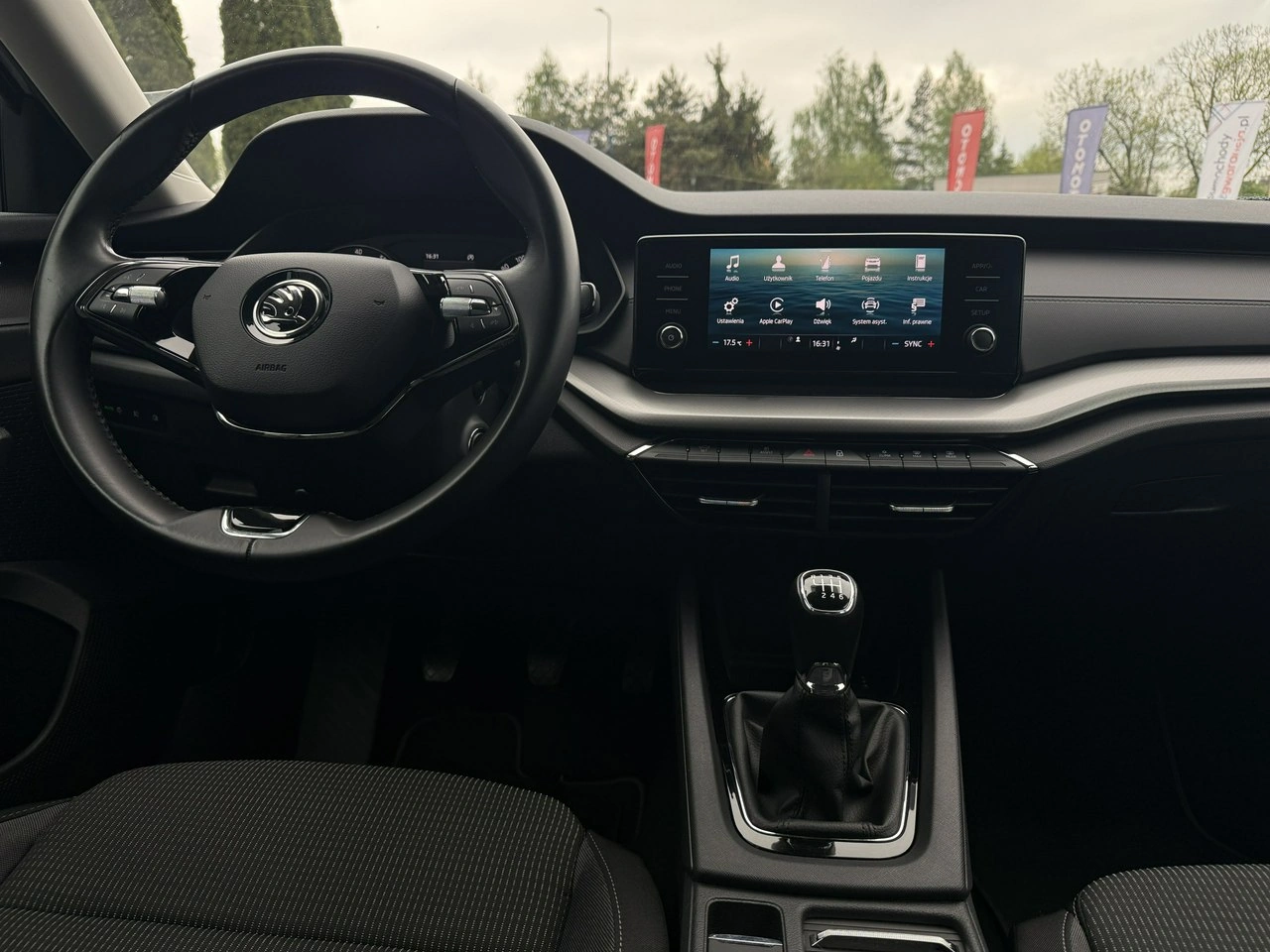 Skoda Octavia - Zdjęcie 12