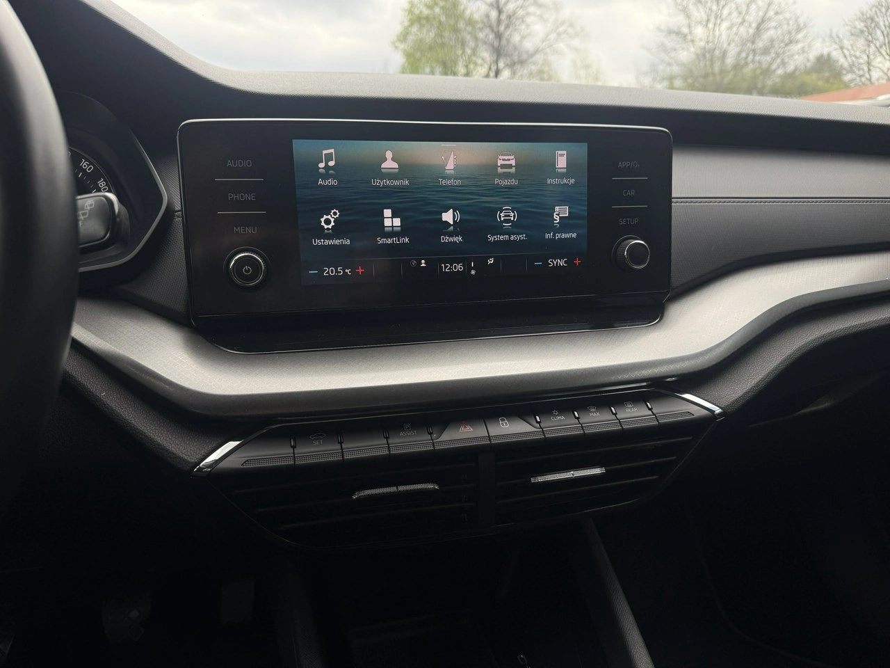 Skoda Octavia - Zdjęcie 13