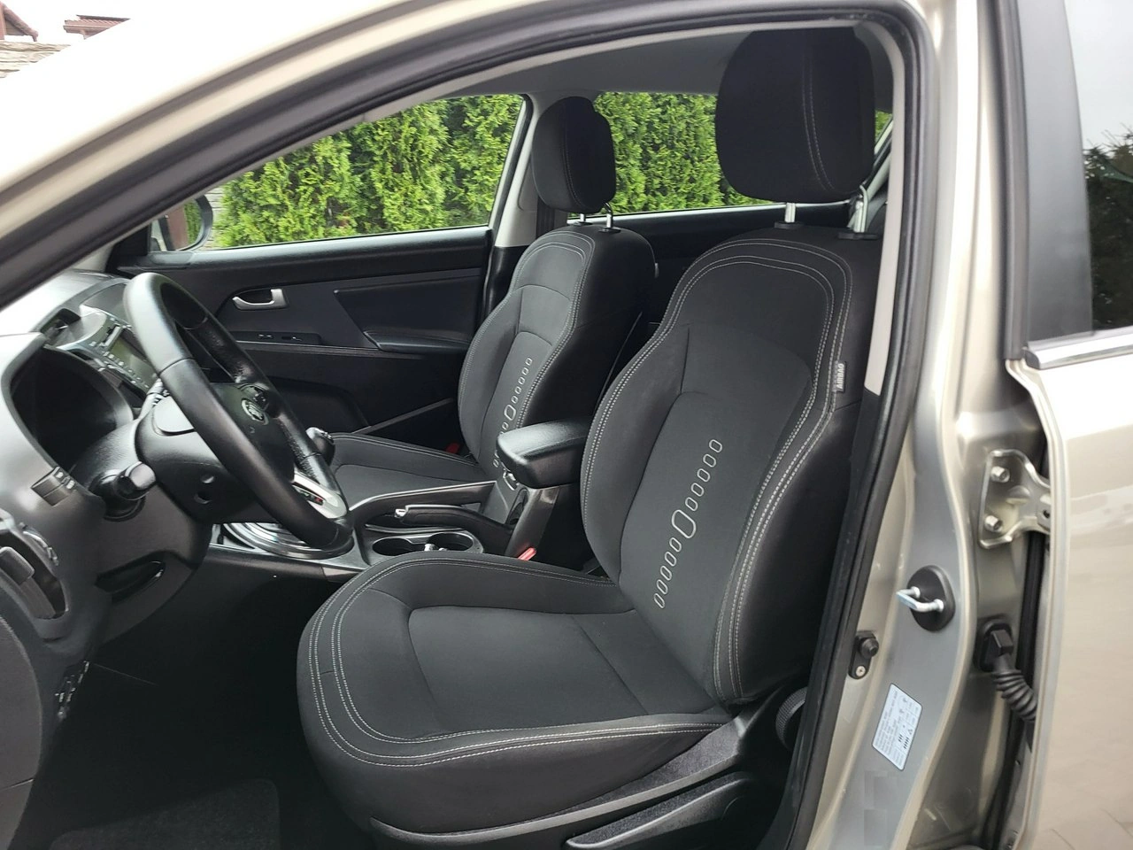 Kia Sportage - Zdjęcie 8