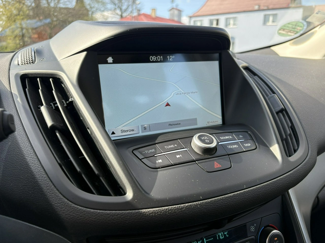 Ford Kuga - Zdjęcie 24