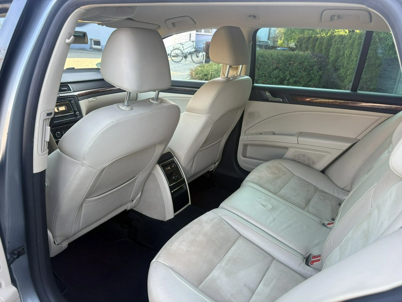 Skoda Superb - Zdjęcie 9