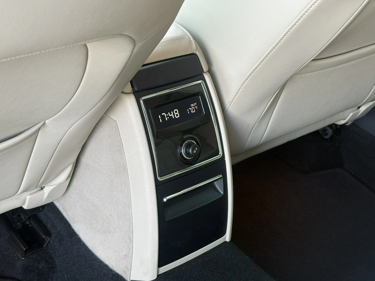 Skoda Superb - Zdjęcie 10