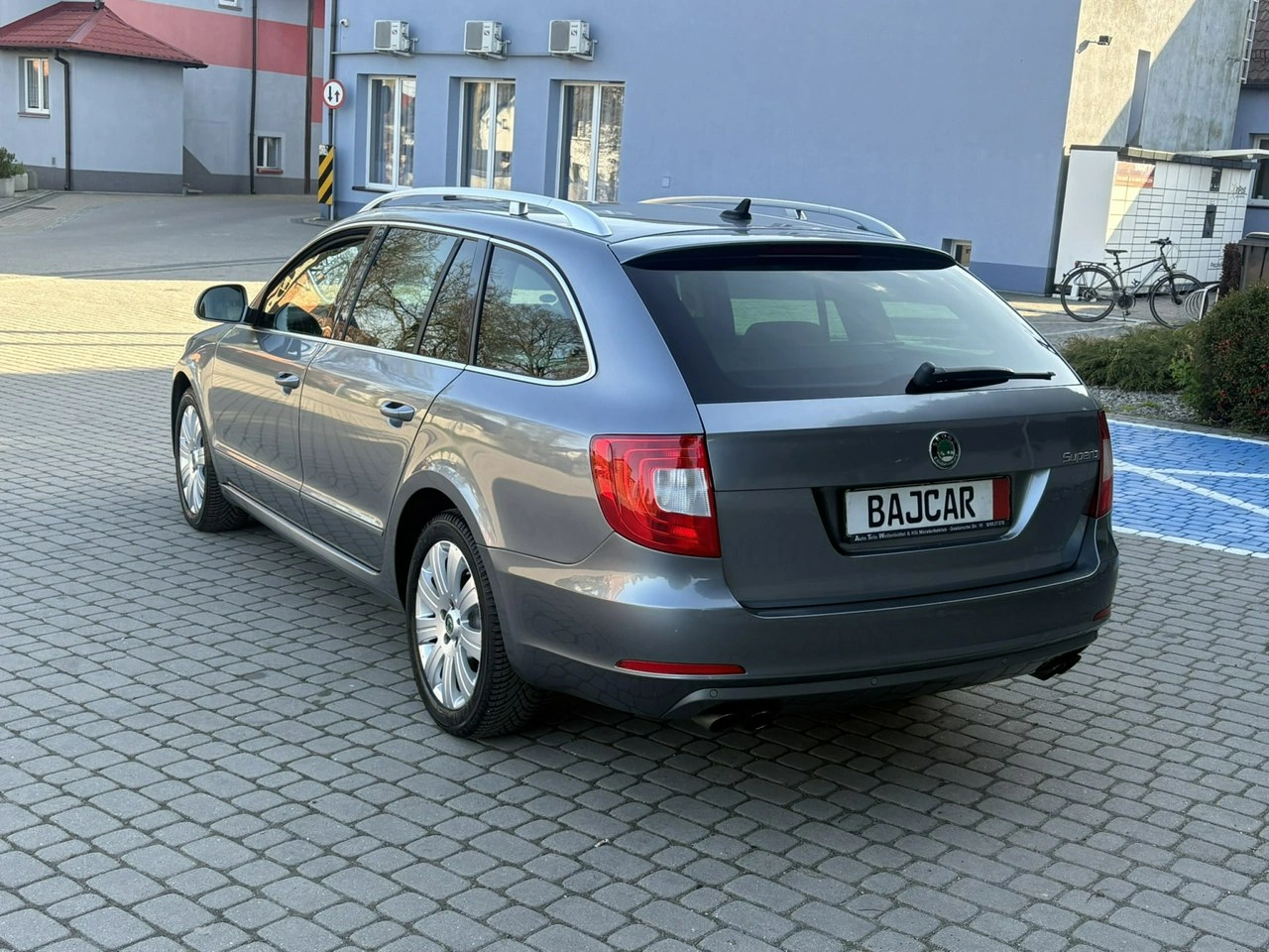 Skoda Superb - Zdjęcie 4