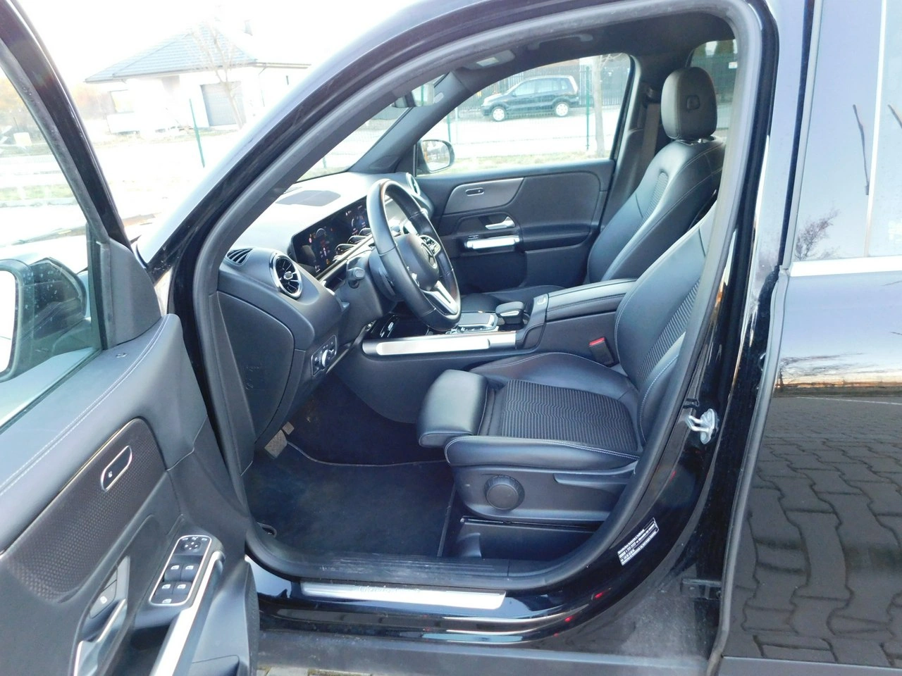 Mercedes GLB - Zdjęcie 10