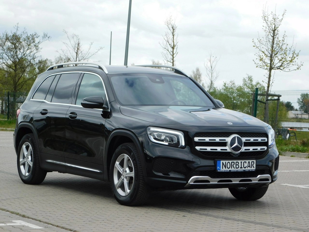 Mercedes GLB - Zdjęcie 2
