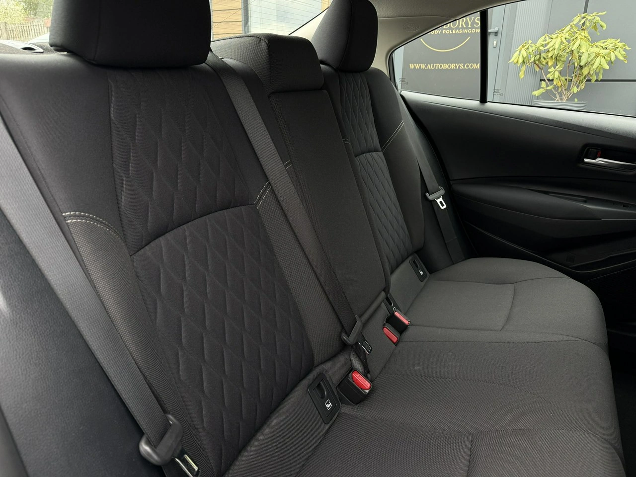 Toyota Corolla - Zdjęcie 32