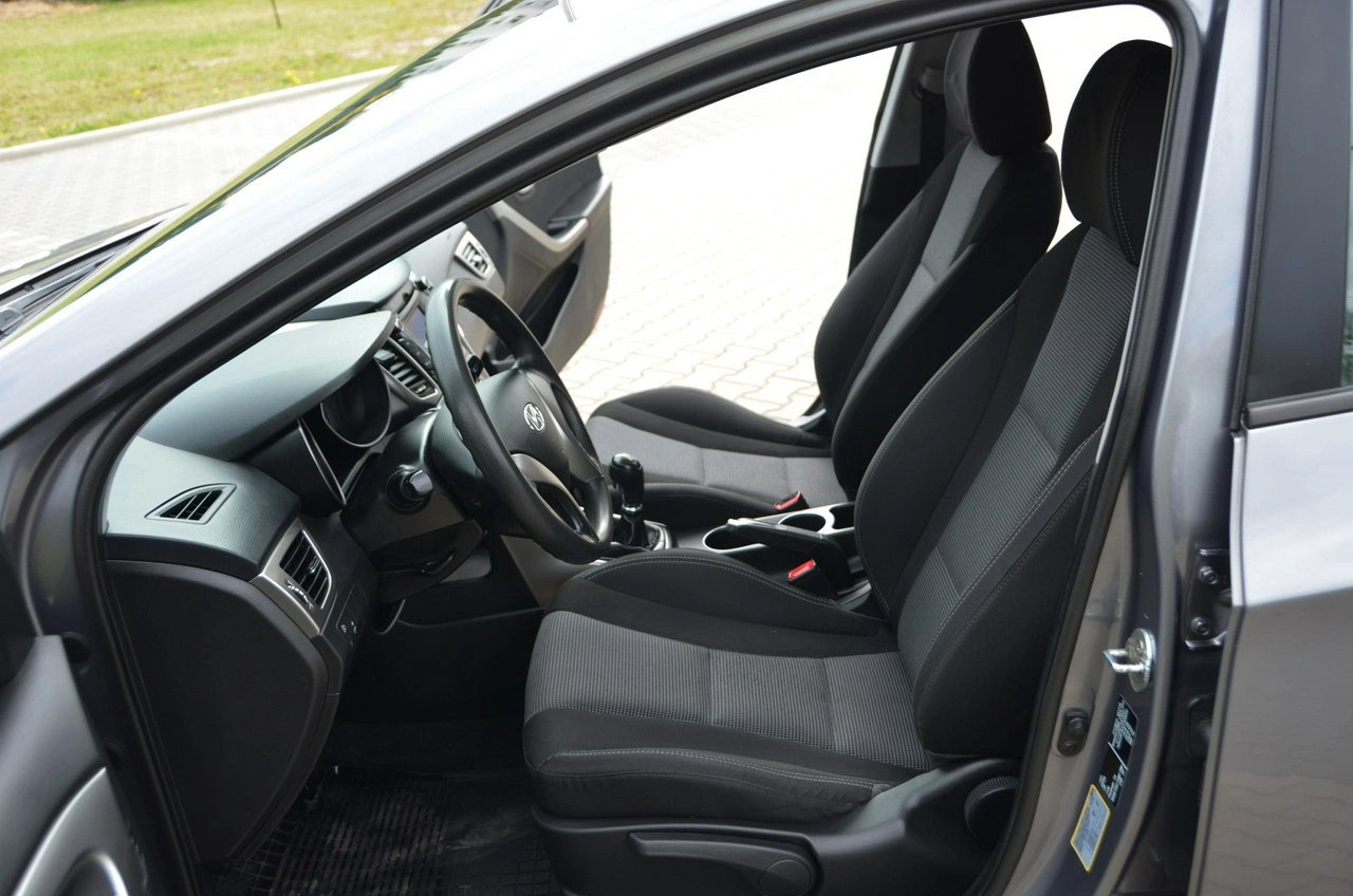 Hyundai i30 - Zdjęcie 28