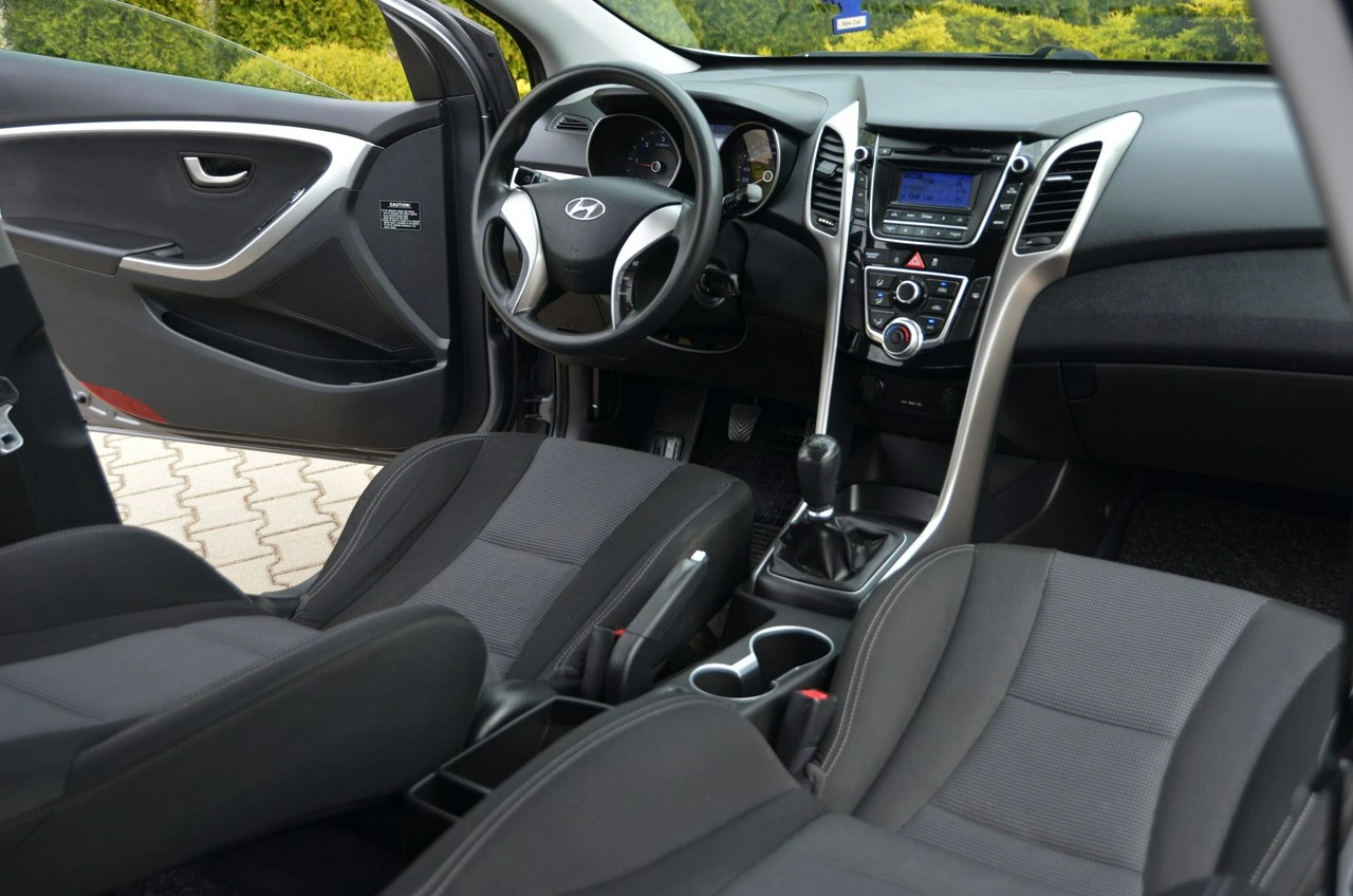 Hyundai i30 - Zdjęcie 30