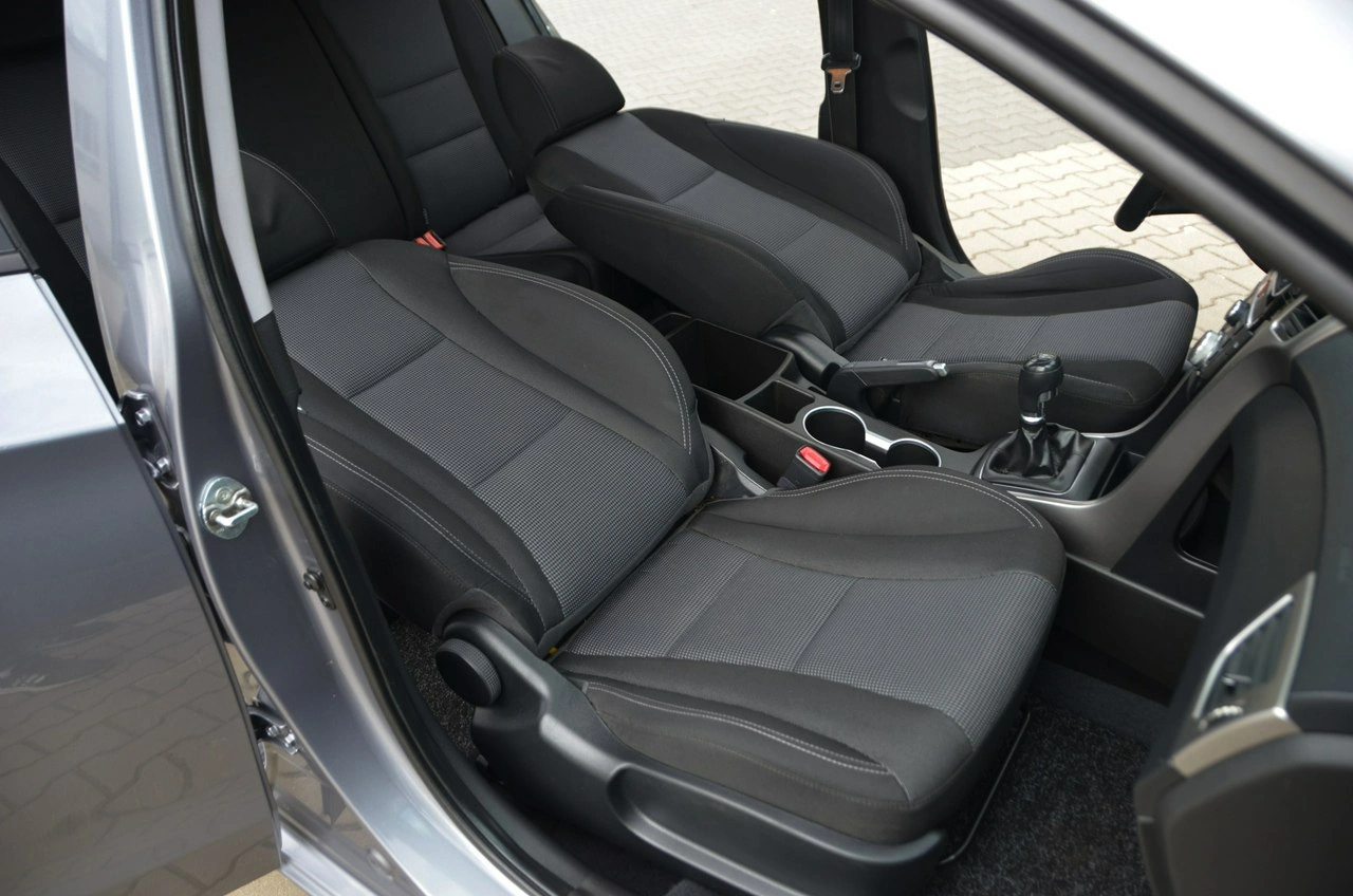 Hyundai i30 - Zdjęcie 36