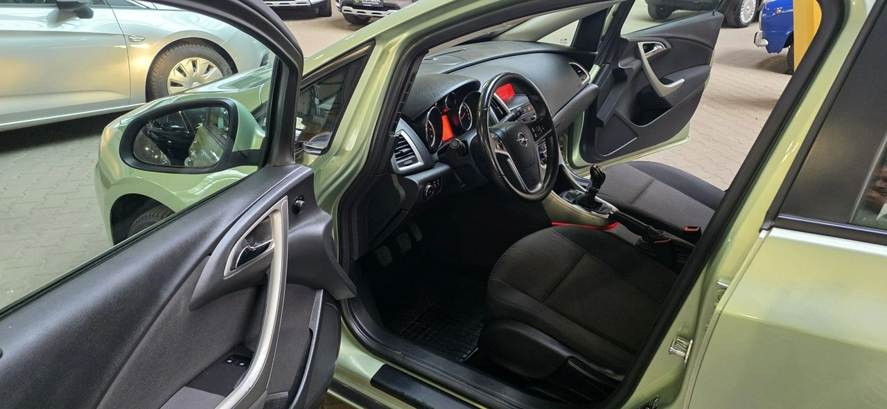 Opel Astra - Zdjęcie 7