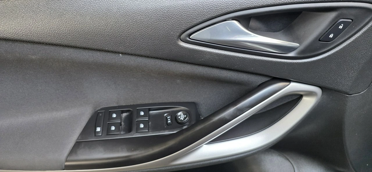 Opel Astra - Zdjęcie 15