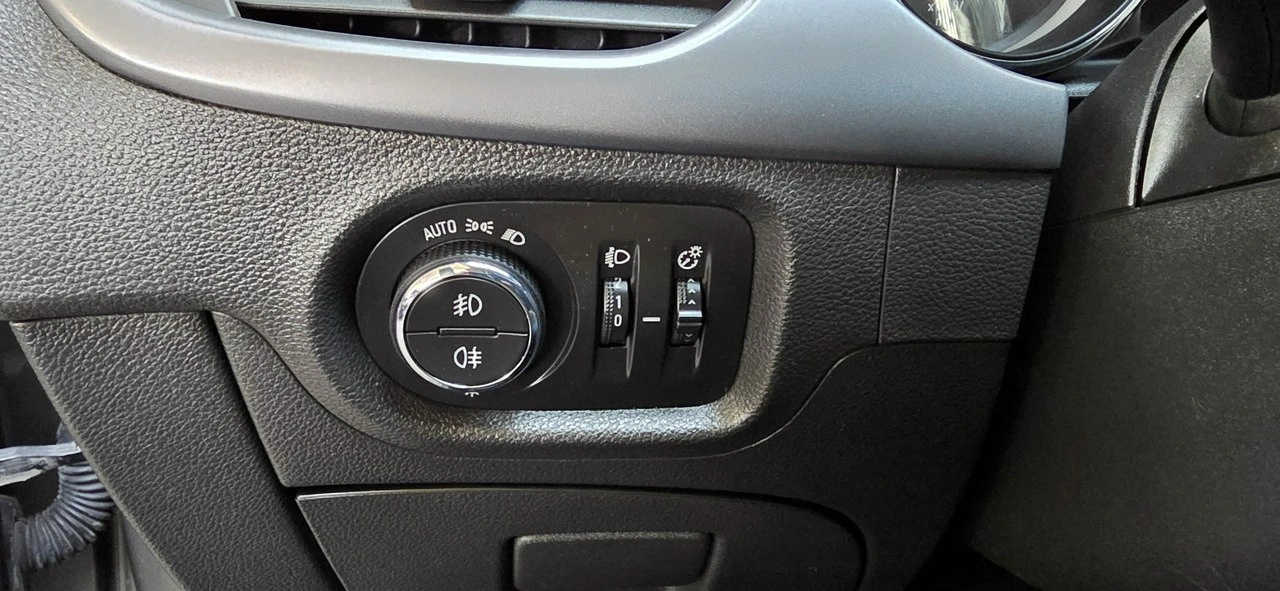 Opel Astra - Zdjęcie 17