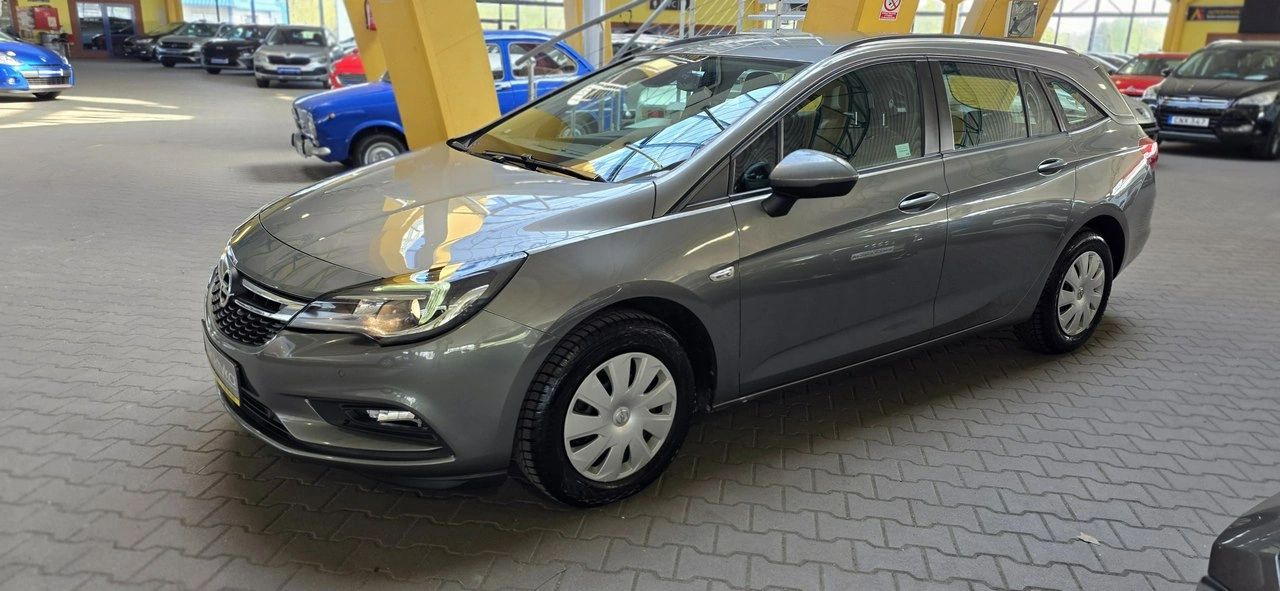 Opel Astra - Zdjęcie 3