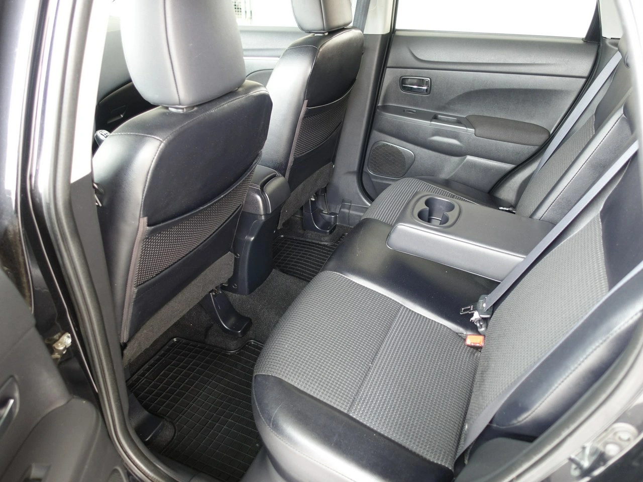 Citroën C4 Aircross - Zdjęcie 16