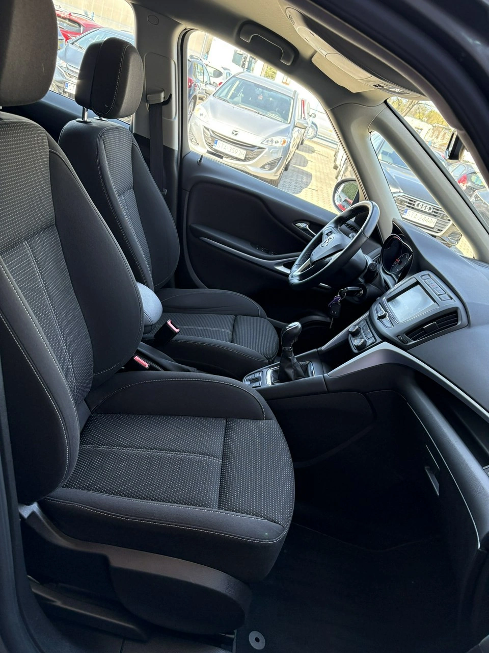 Opel Zafira - Zdjęcie 16