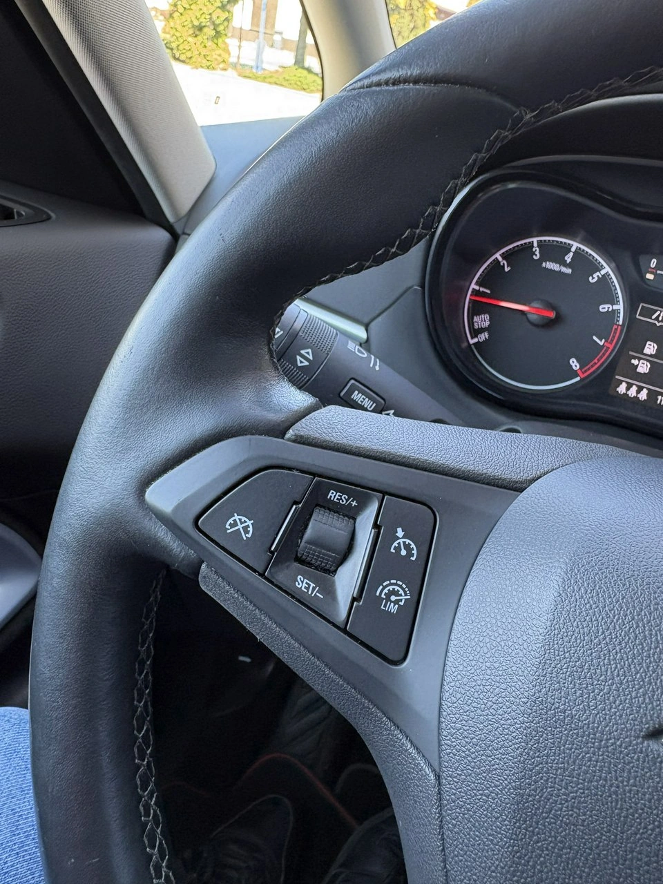 Opel Zafira - Zdjęcie 20