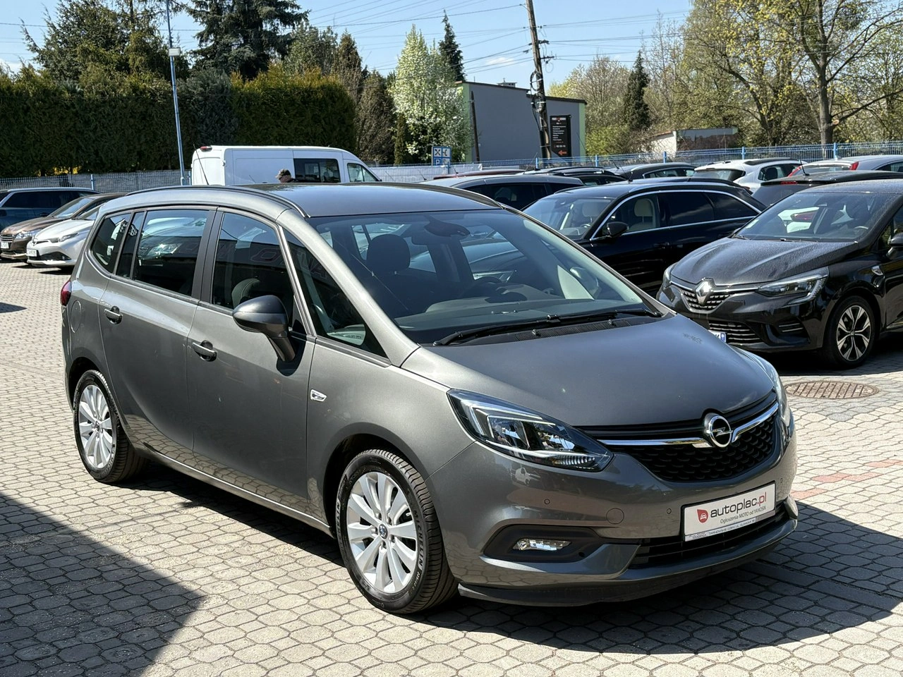 Opel Zafira - Zdjęcie 2