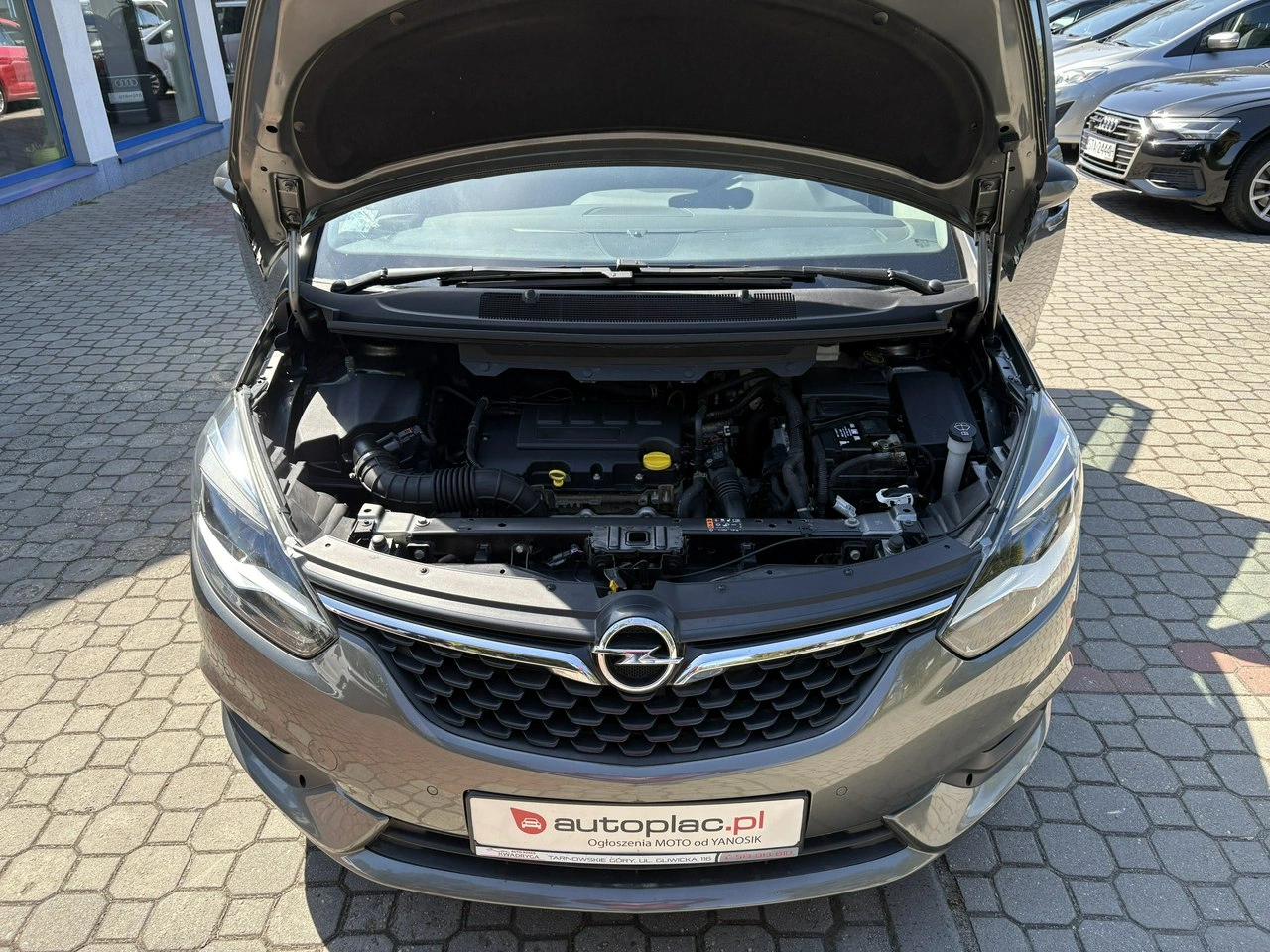 Opel Zafira - Zdjęcie 31