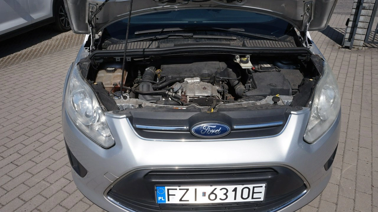 Ford Grand C-MAX - Zdjęcie 12