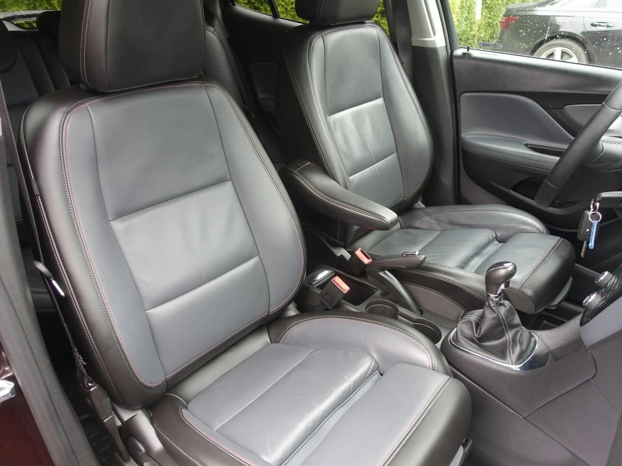 Opel Mokka - Zdjęcie 13